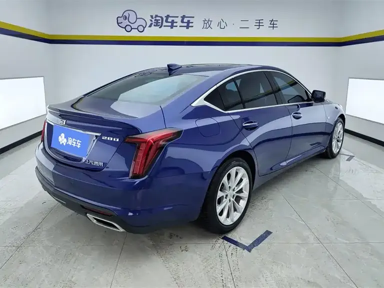 Cadillac CT5 28 T Luxury (Standard)