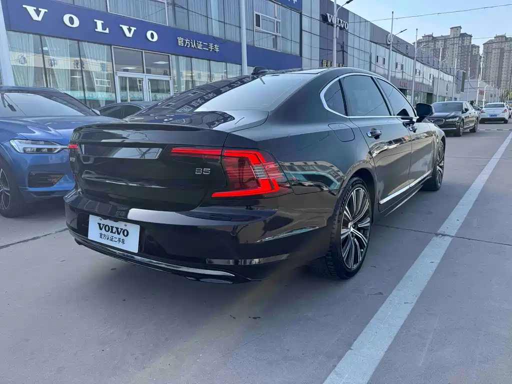 Volvo S90 B5 Smart Vision Luxury