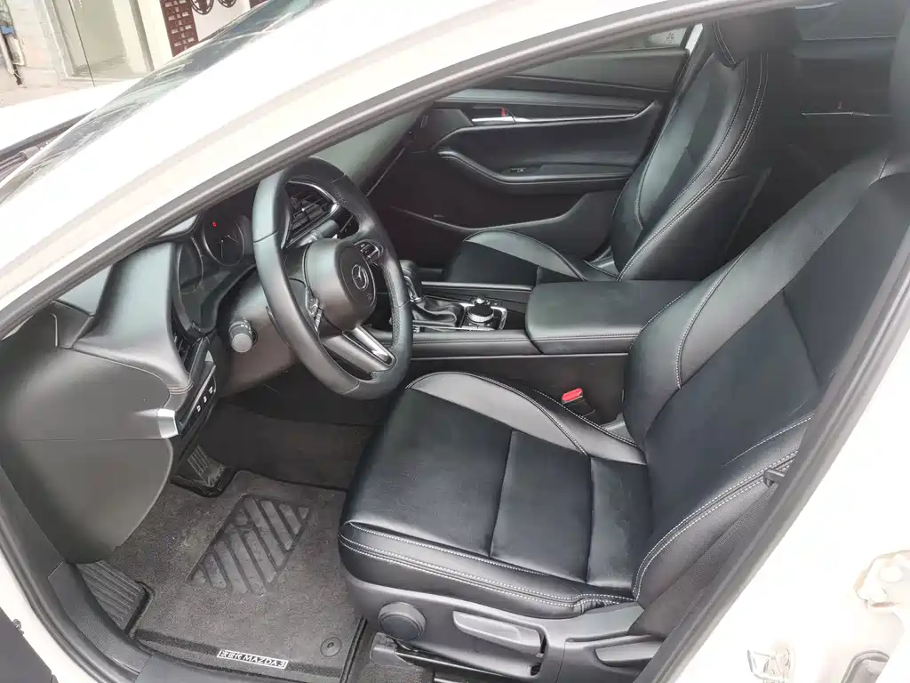 Mazda 3 Axela 2.0 L Auto Quality Dazzle
