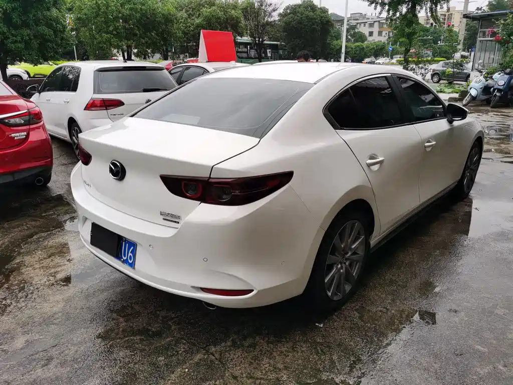Mazda 3 Axela 2.0 L Auto Quality Dazzle
