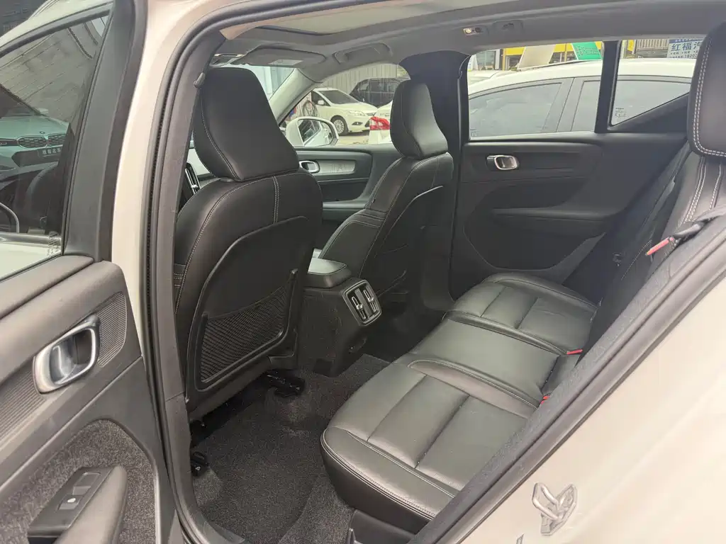Volvo XC40 T4 4 WD Smart Vision Luxury