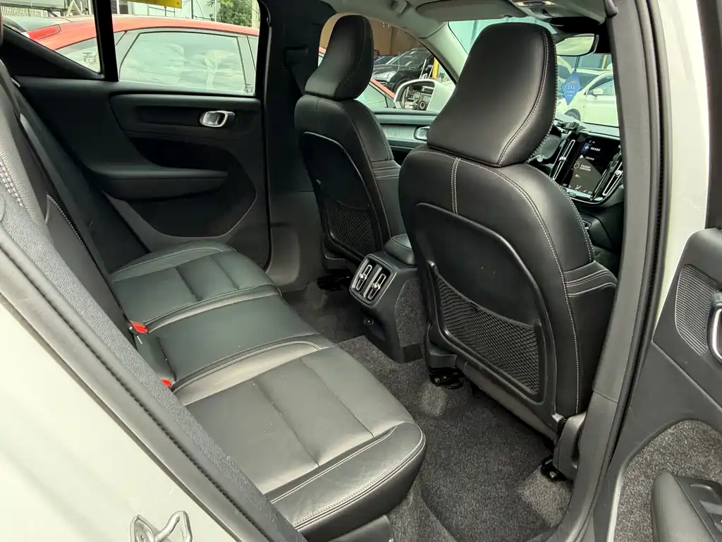 Volvo XC40 T4 4 WD Smart Vision Luxury