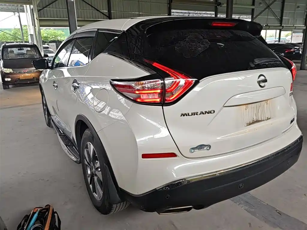 Murano 2.5 L XL 2 WD Connected Luxury