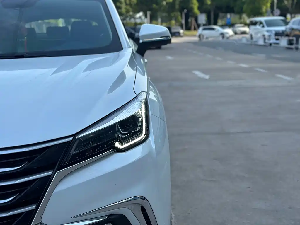 Changan CS85 Coupe 1.5 T DCT CN-VI