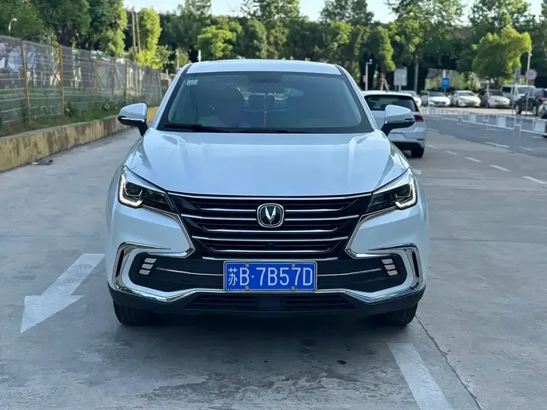 Changan CS85 Coupe 1.5 T DCT CN-VI