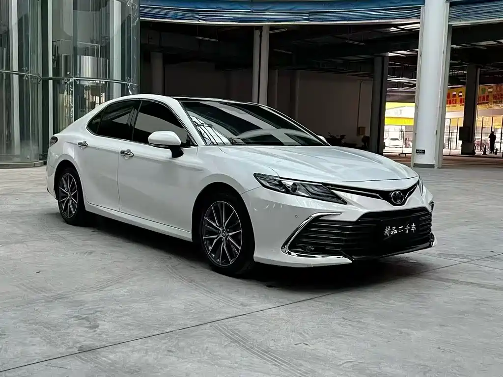 Camry 2.5 G Luxury