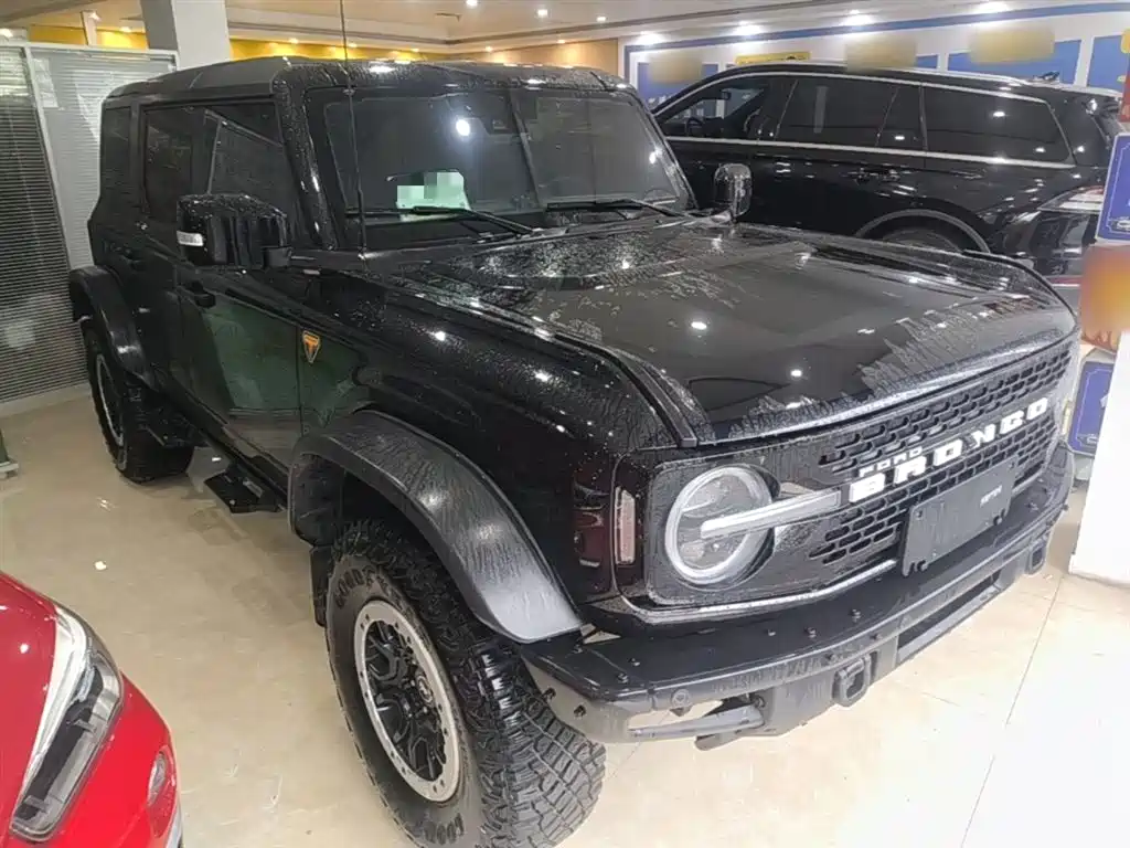 Ford Bronco 2.3 T Badlands