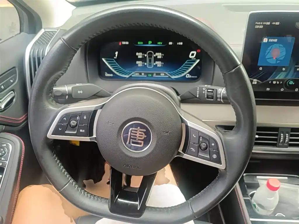Tang NEV DM 2.0 T Full-time 4 WD Connected Creative Enjoyment 7-seat CN-V