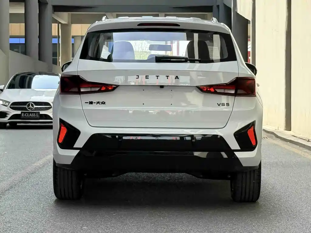 Jetta VS5 280 TSI Auto Pioneer