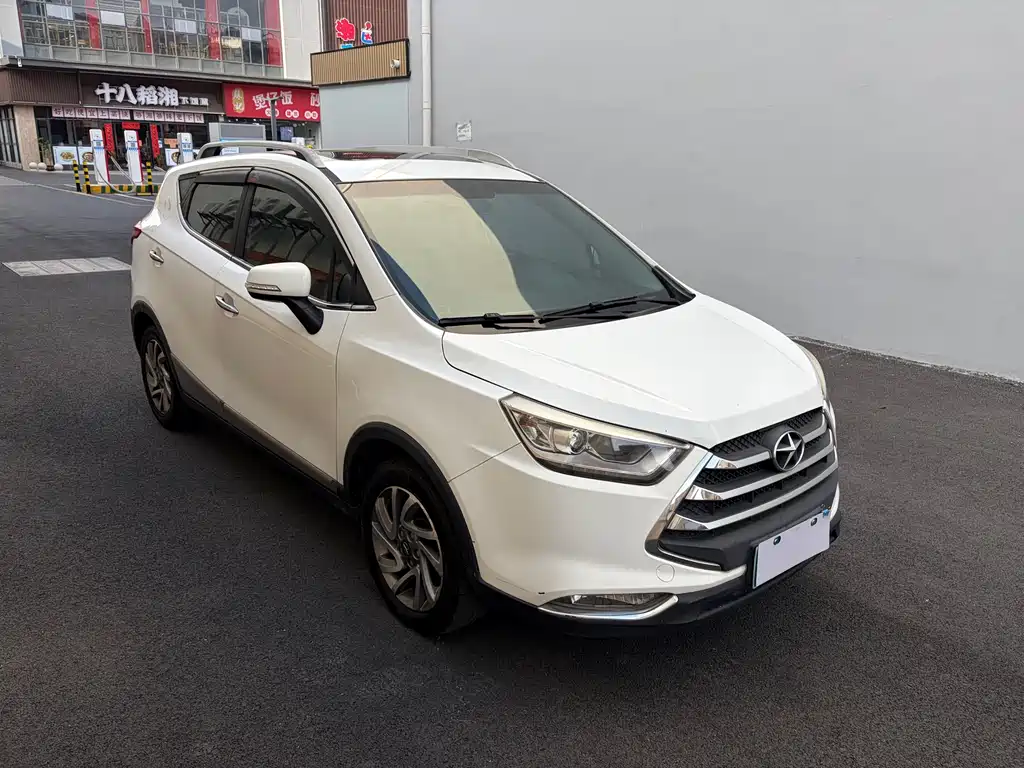 Refine S3 1.5 L CVT Luxury Intelligent Premium