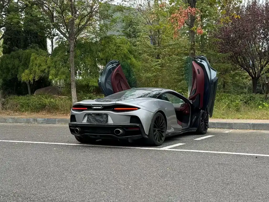 McLaren GT 4.0 T Standard
