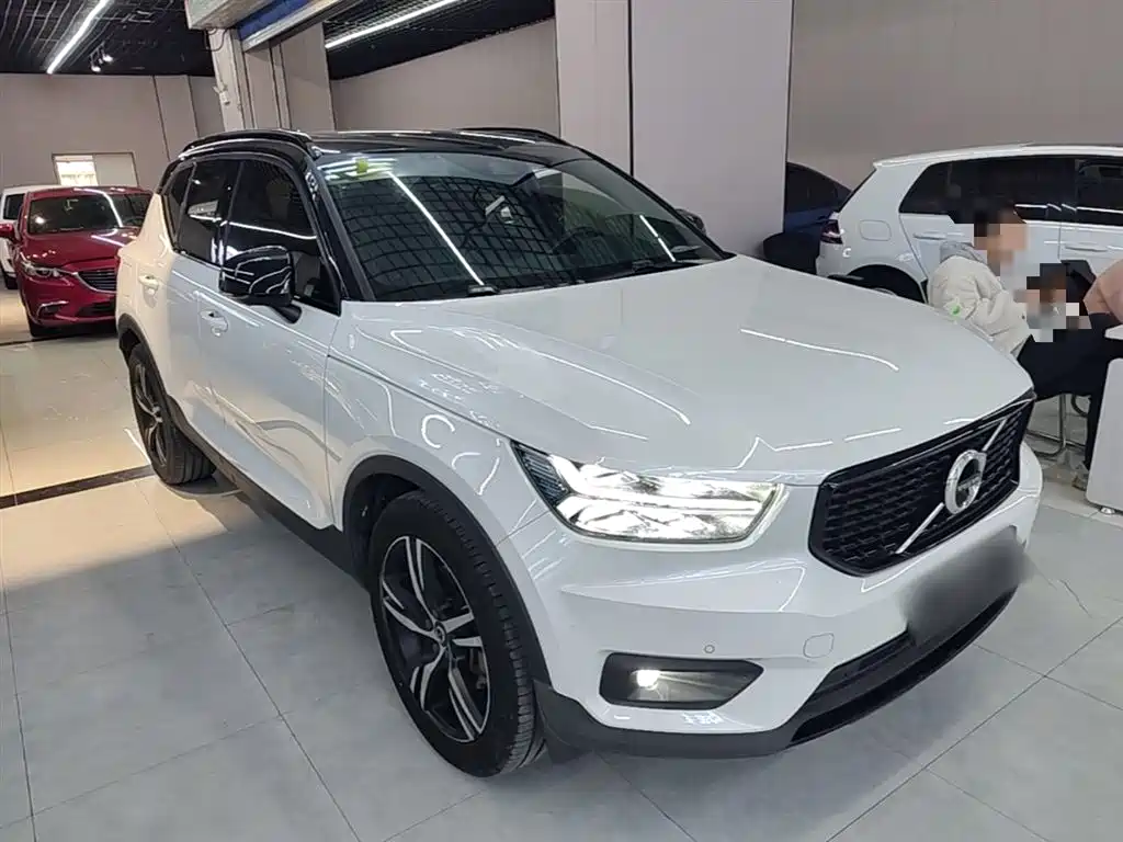 Volvo XC40 T4 4 WD Smart Grace Sport