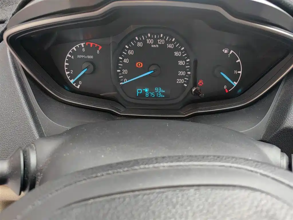 Escort 1.5 L Auto Comfort