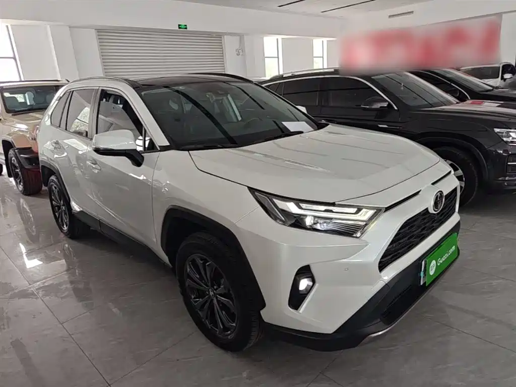 RAV4 2.0 L CVT 2 WD Style Plus