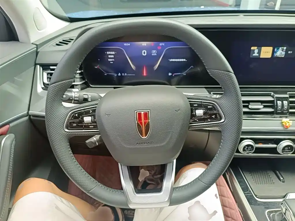 Hongqi HS5 2.0 T Flagship Enjoyment Pro