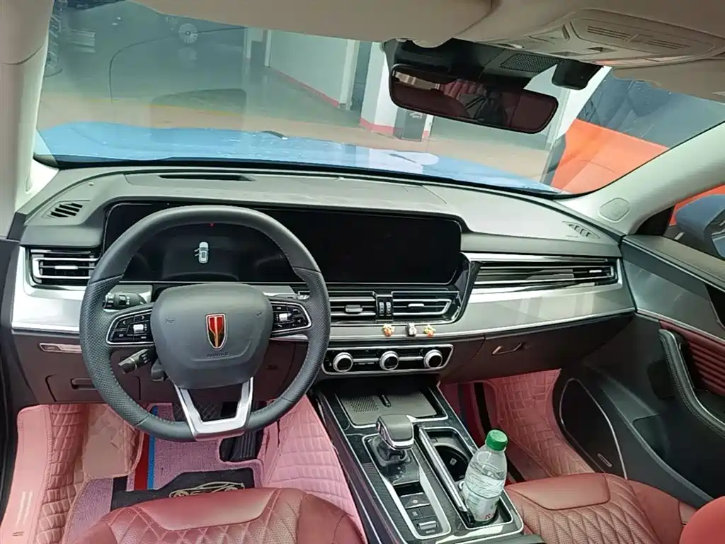 Hongqi HS5 2.0 T Flagship Enjoyment Pro
