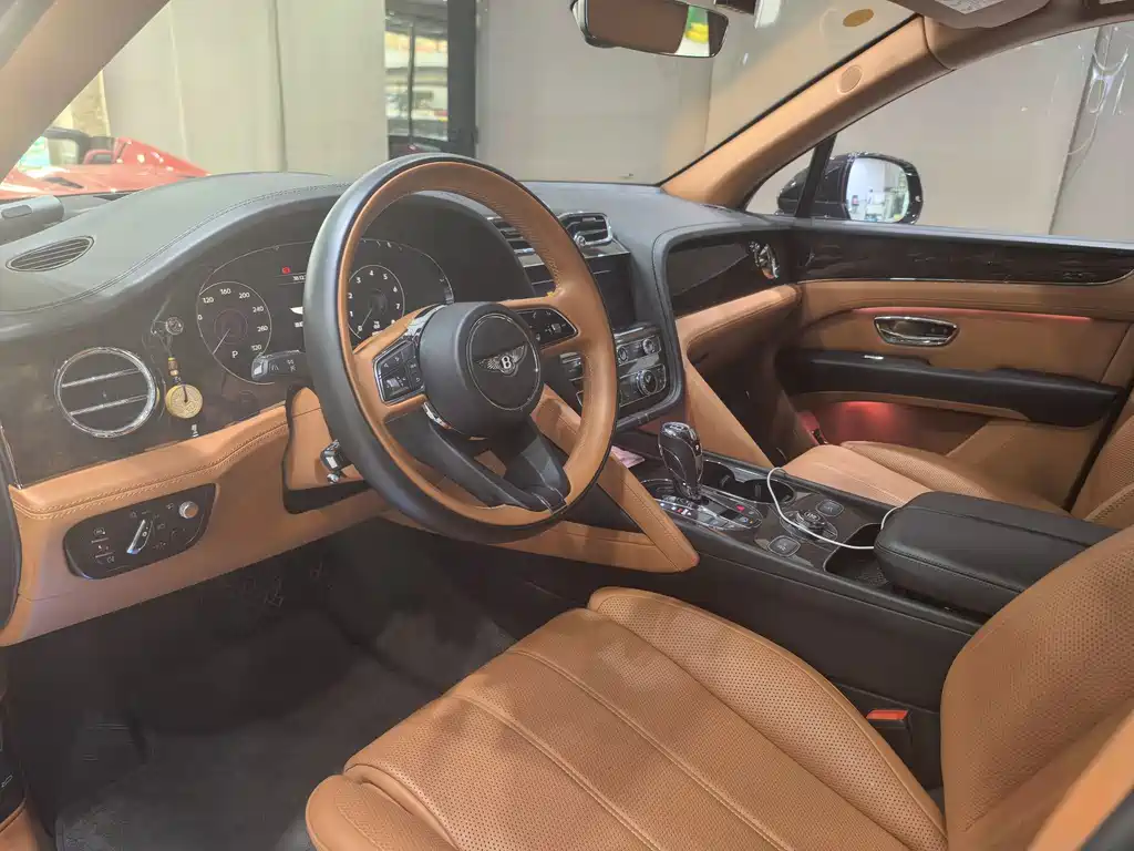 Bentayga 4.0 T V8