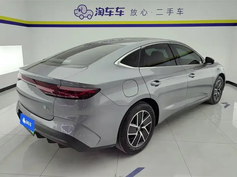 BYD Qin L DM-i 120 KM Leading