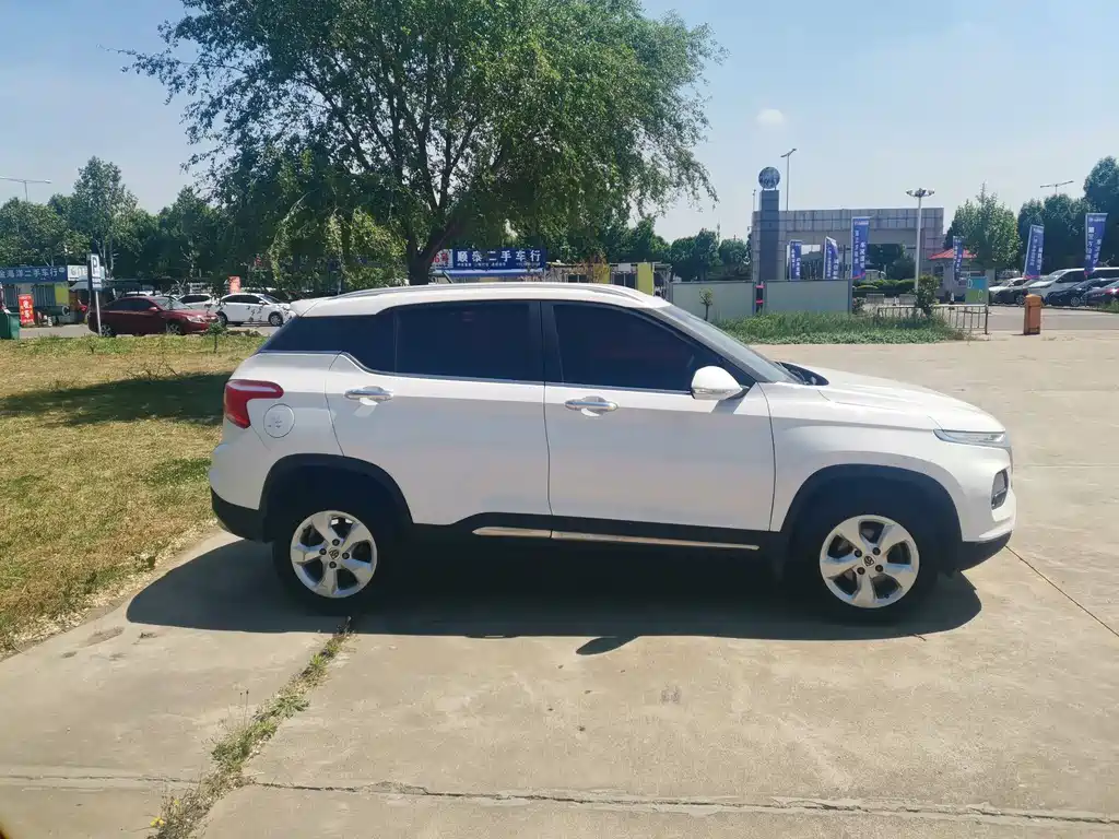 Baojun 510 1.5 L Manual Fashion
