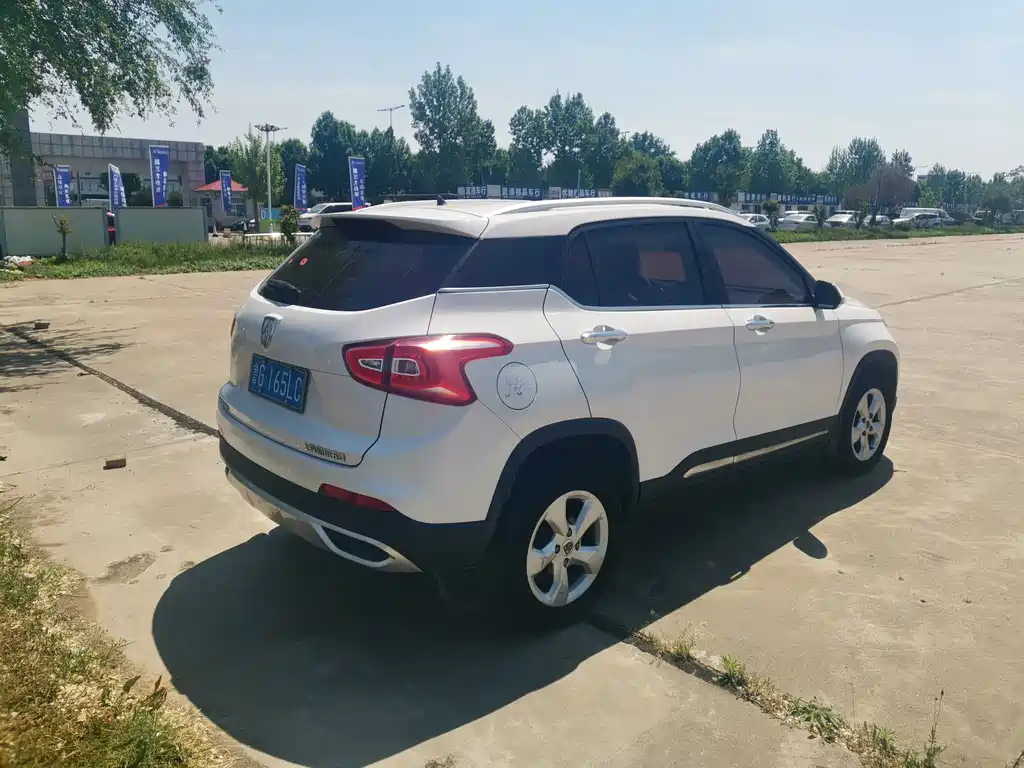 Baojun 510 1.5 L Manual Fashion