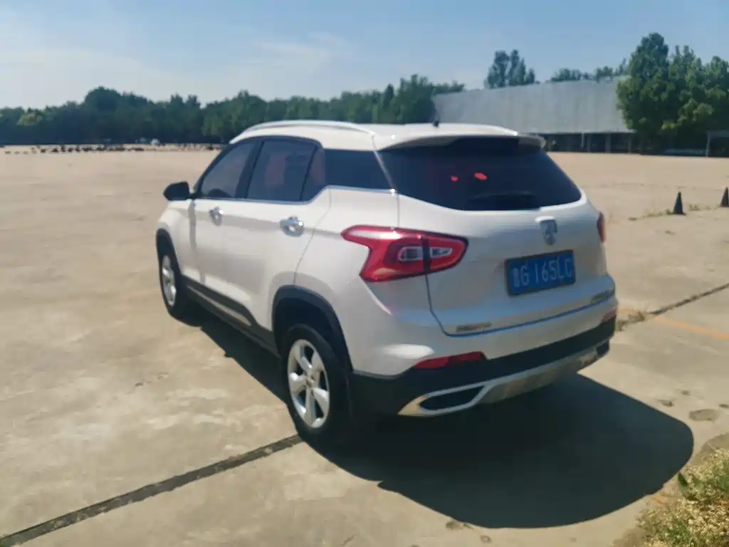 Baojun 510 1.5 L Manual Fashion