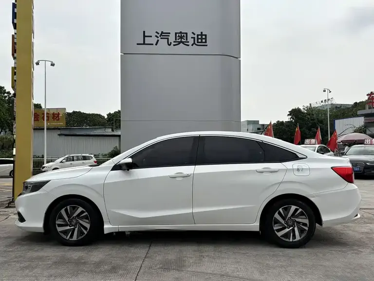 Honda Crider 180 Turbo CVT Comfort CN-VI