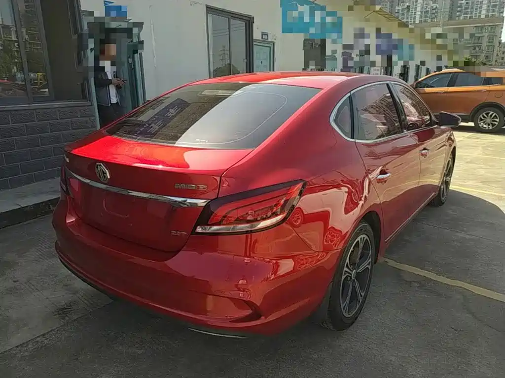 MG6 20 T Auto Luxury Connected CN-V