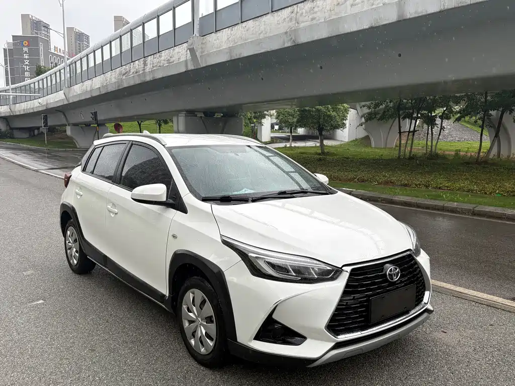 YARiS L Zhixuan Zhixuan X 1.5 L CVT Leading PLUS