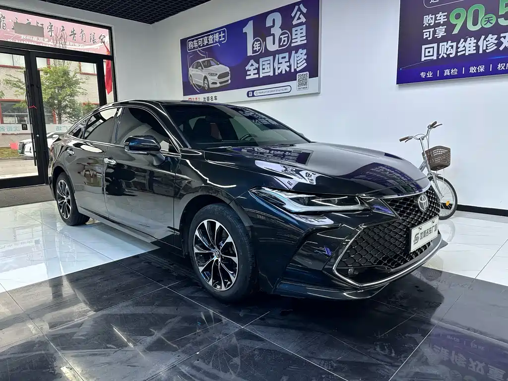 Avalon 2.5 L Luxury