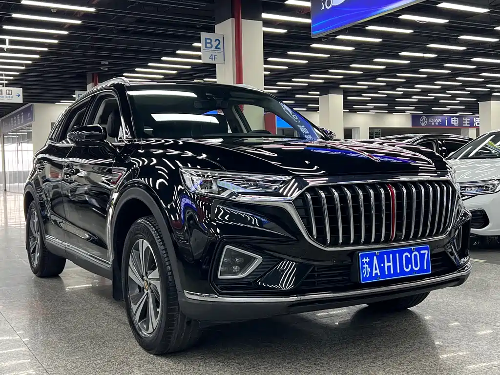 Hongqi HS5 2.0 T Connected Flagship Enjoyment
