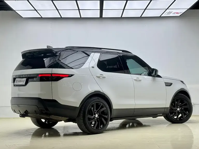 Land Rover Discovery 3.0 SC V6 SE