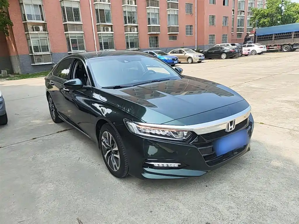 Accord Sharp· Hybrid 2.0 L Sharp Leading CN-VI