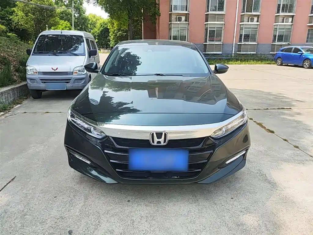 Accord Sharp· Hybrid 2.0 L Sharp Leading CN-VI