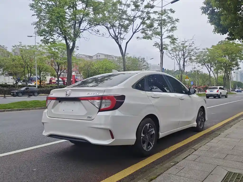 Envix 180 TURBO CVT Pleasure CN-VI