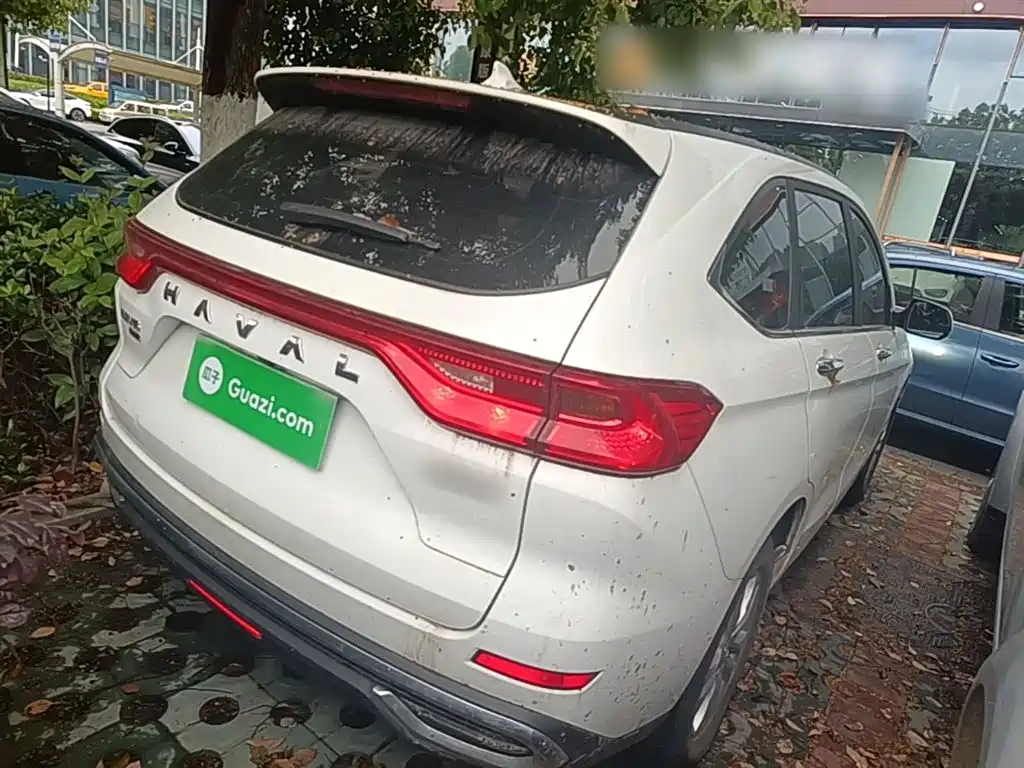 Haval M6 PLUS 1.5 T DCT Elite Connected