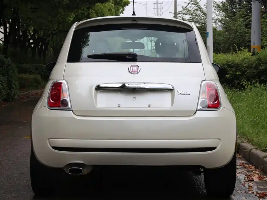 Fiat 500 1.4 L Dazzle Red