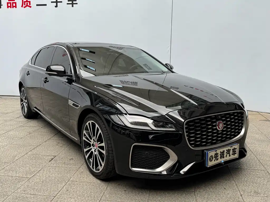 Jaguar XFL 2.0 T P250 2 WD Premium Luxury