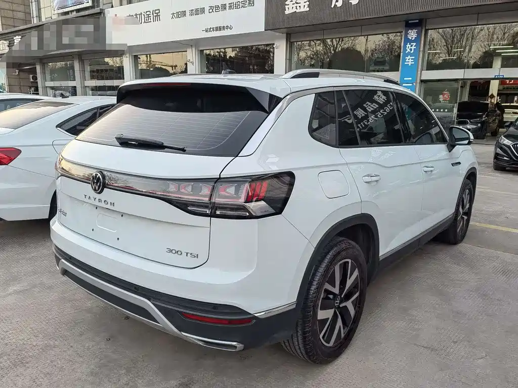 Tayron 300 TSI 2 WD Luxury Plus Advanced