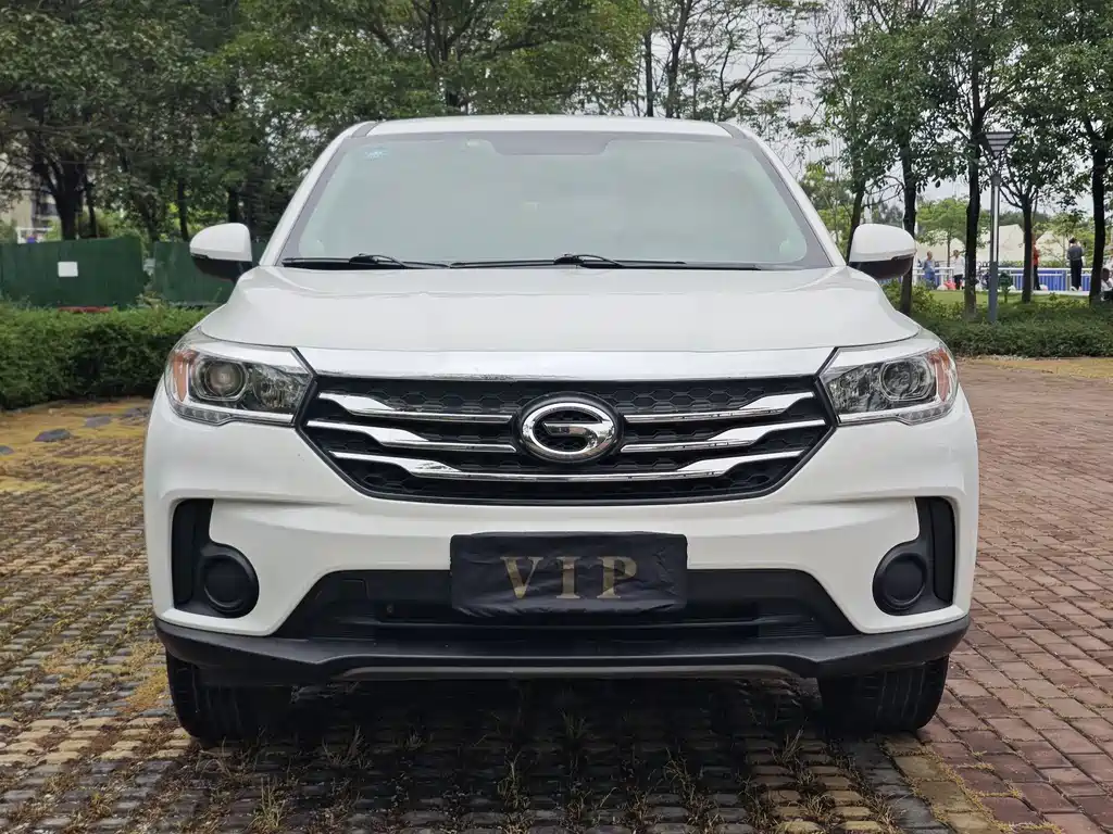 GAC Trumpchi GS4 200 T G-DCT 2 WD Comfort