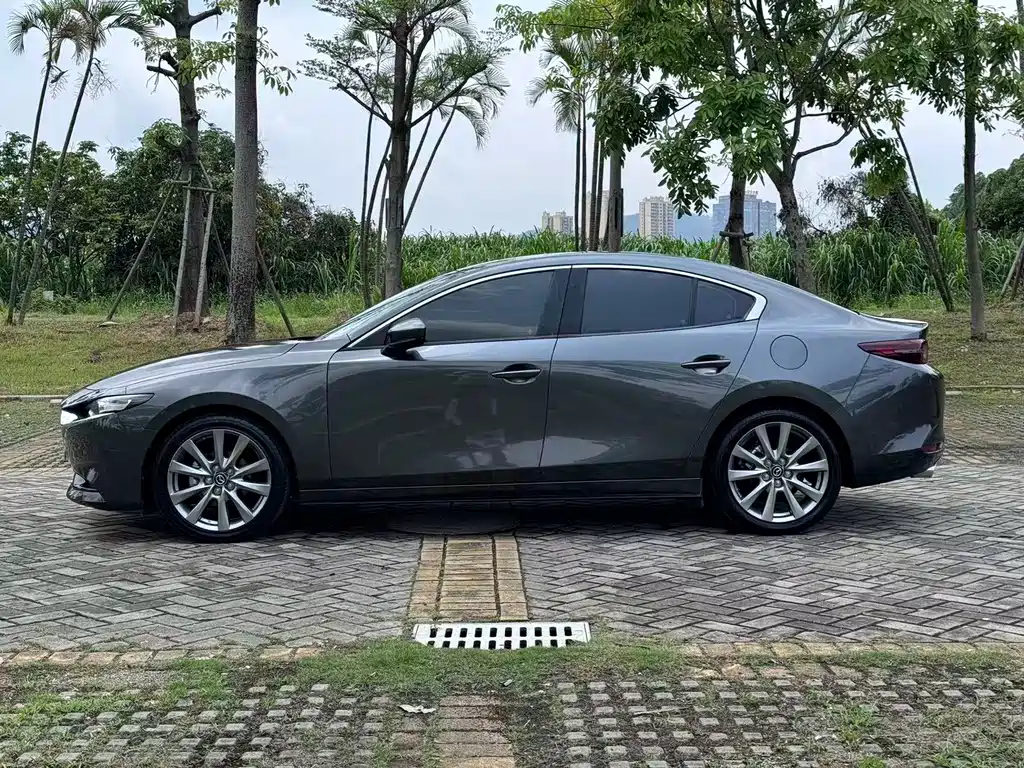 Mazda 3 Axela 2.0 L Auto Quality Dazzle