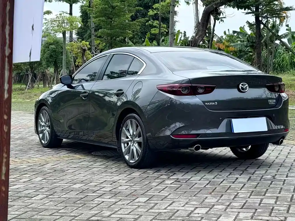 Mazda 3 Axela 2.0 L Auto Quality Dazzle