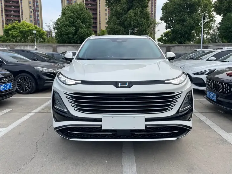 Besturn T90 奔腾T90 2023款 1.5 T DCT 自动舒适型