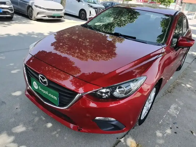 Mazda 3 Axela Sedan 1.5 L Manual Comfort