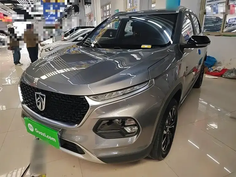Baojun 510 1.5 L CVT Enjoyment CN-VI