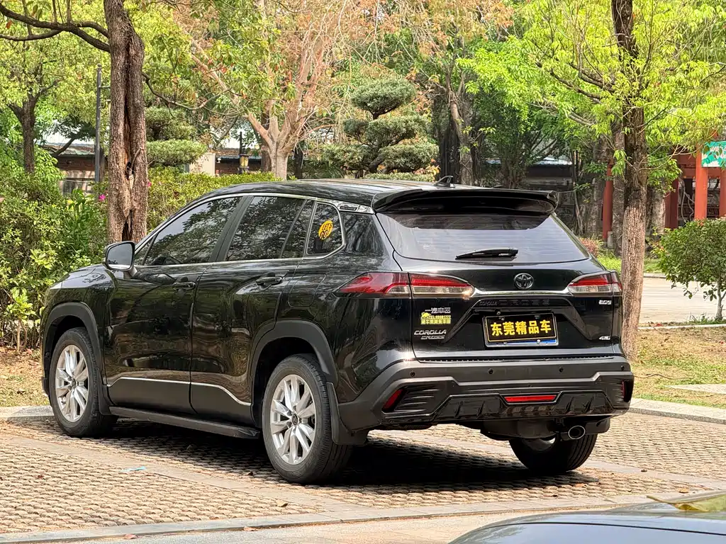 Corolla Cross 2.0 L Pioneer