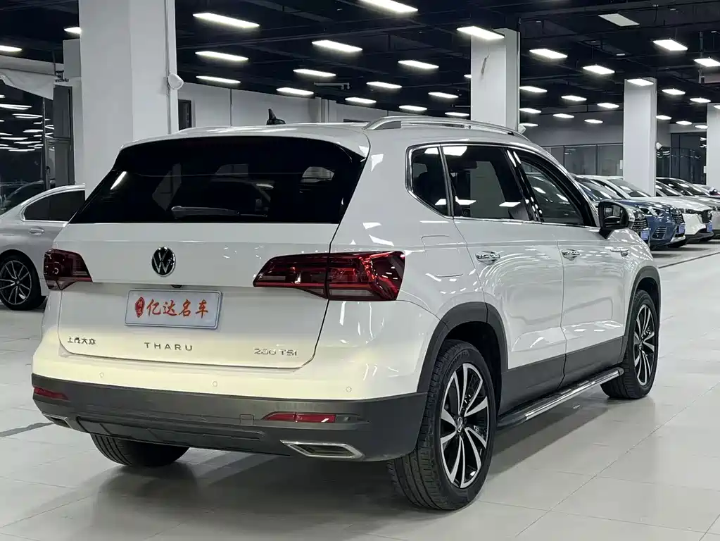 Tharu 280 TSI 2 WD Luxury PLUS