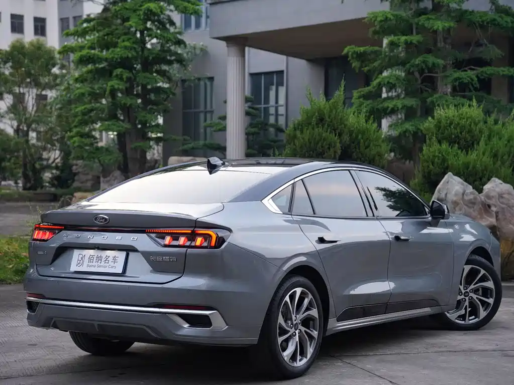 Mondeo Facelift EcoBoost 245 Supreme