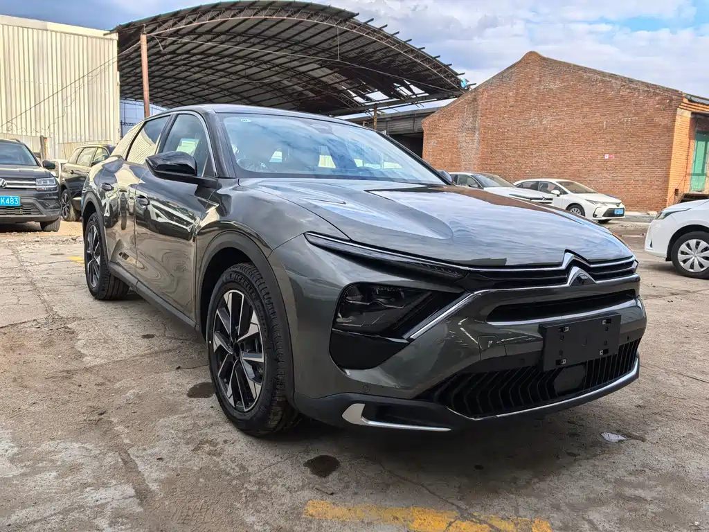 C5 X 1.6 T Overseas