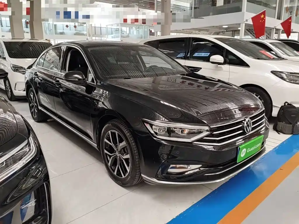 Magotan 330 TSI DSG Luxury