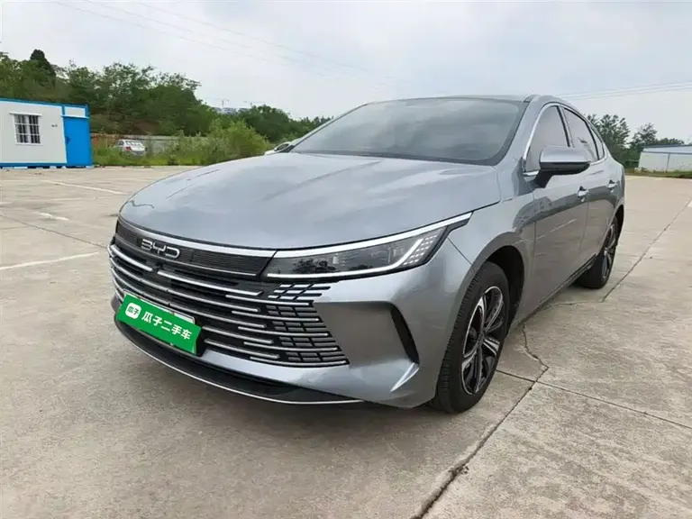 BYD Destroyer 05 Glory DM-i 120 KM Distinguished